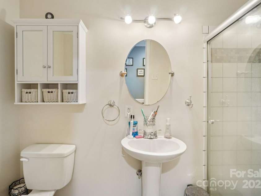 327 Johnson Dairy Road, Mooresville, NC 28115.  MLS# CAR4274848, YatesRealty ID 32565. 