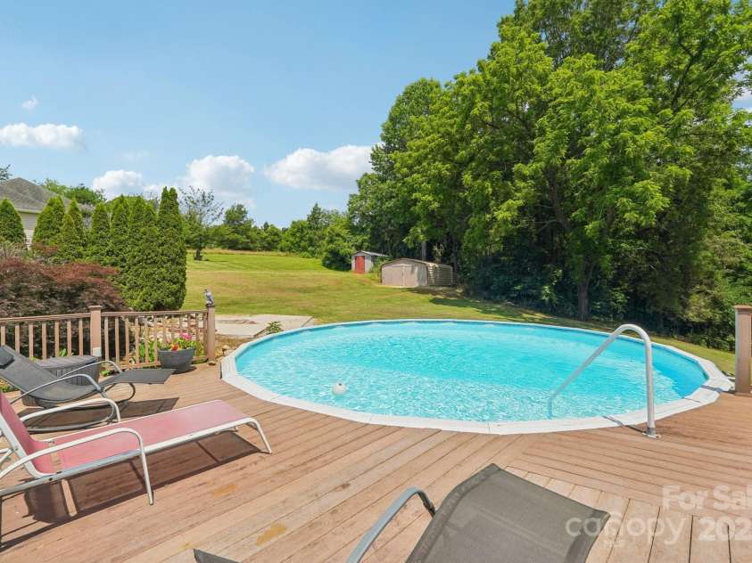 327 Johnson Dairy Road, Mooresville, NC 28115.  MLS# CAR4318110, YatesRealty ID 32565. 