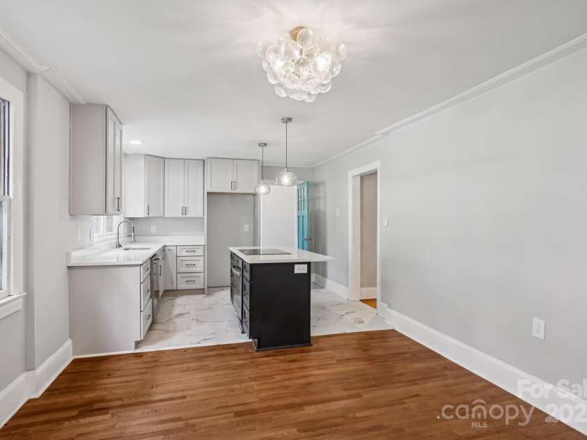 301 Lee Avenue, Bessemer City, NC 28016.  MLS# CAR4284850, YatesRealty ID 32567. 