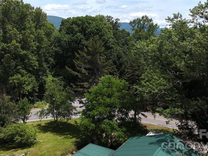400 & 402 Sharon Road, Fairview, NC 28730.  MLS# CAR4397004, YatesRealty ID 32568. 