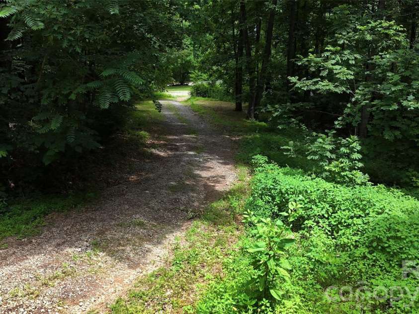 400 & 402 Sharon Road, Fairview, NC 28730.  MLS# CAR4397004, YatesRealty ID 32568. 