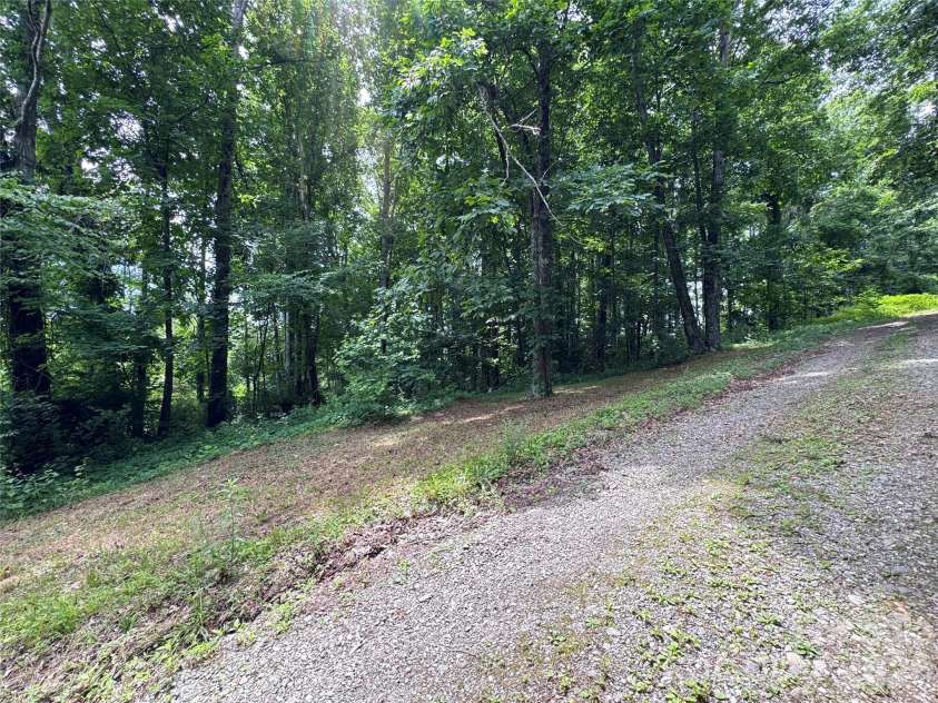 400 & 402 Sharon Road, Fairview, NC 28730.  MLS# CAR4397004, YatesRealty ID 32568. 