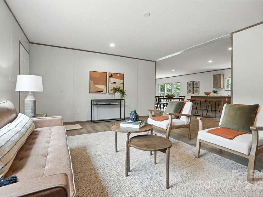 161 Crepe Myrtle Lane, Wadesboro, NC 28170.  MLS# CAR4278940, YatesRealty ID 32569. Living Room