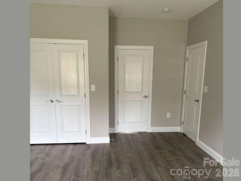 317 Thistle Lane, Statesville, NC 28625.  MLS# CAR4397038, YatesRealty ID 32569. 