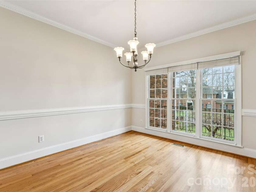 219 Falcon Ridge, Matthews, NC 28104.  MLS# CAR4352730, YatesRealty ID 3257. 