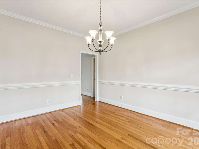 219 Falcon Ridge, Matthews, NC 28104.  MLS# CAR4352730, YatesRealty ID 3257. 