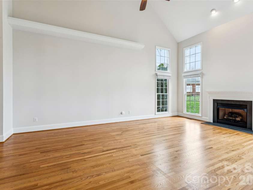 219 Falcon Ridge, Matthews, NC 28104.  MLS# CAR4352730, YatesRealty ID 3257. 