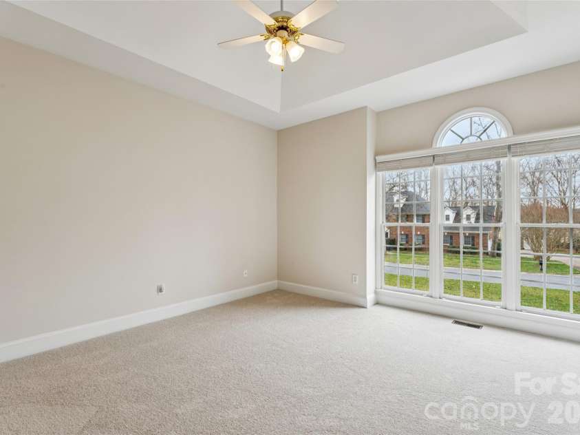 219 Falcon Ridge, Matthews, NC 28104.  MLS# CAR4352730, YatesRealty ID 3257. 