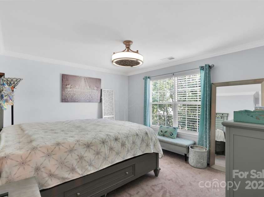 811 River Trail Road, Lowell, NC 28098.  MLS# CAR4289274, YatesRealty ID 32570. 