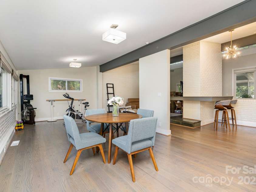 5742 Murrayhill Road, Charlotte, NC 28210.  MLS# CAR4268263, YatesRealty ID 32571. 