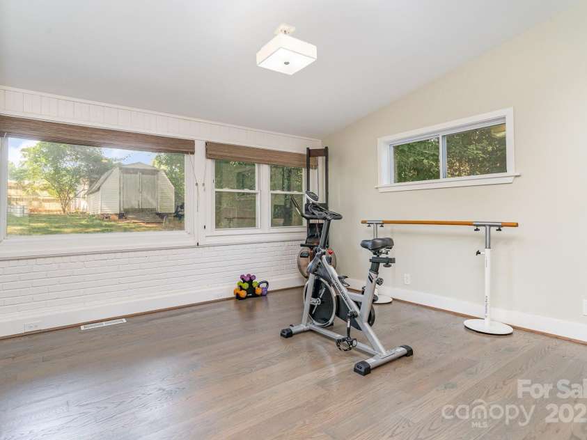 5742 Murrayhill Road, Charlotte, NC 28210.  MLS# CAR4268263, YatesRealty ID 32571. 