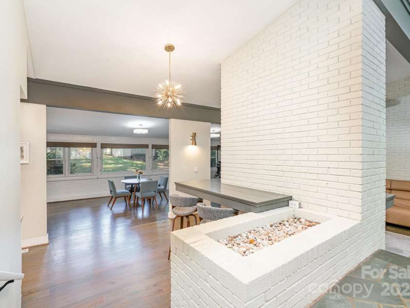 5742 Murrayhill Road, Charlotte, NC 28210.  MLS# CAR4268263, YatesRealty ID 32571. 