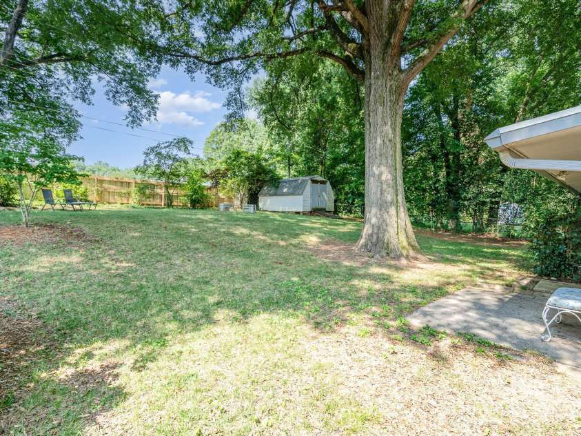 5742 Murrayhill Road, Charlotte, NC 28210.  MLS# CAR4268263, YatesRealty ID 32571. 