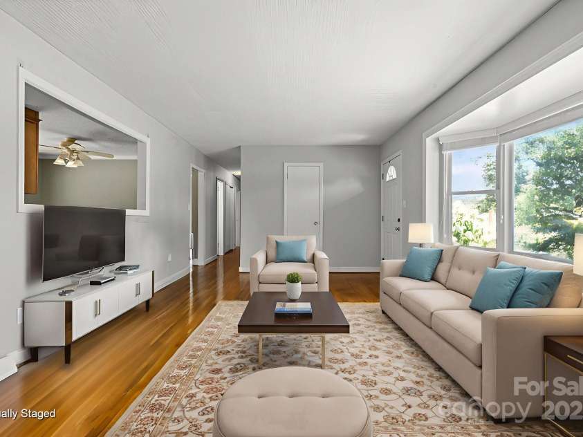 305 Ridge Drive, Mount Holly, NC 28120.  MLS# CAR4285366, YatesRealty ID 32572. 