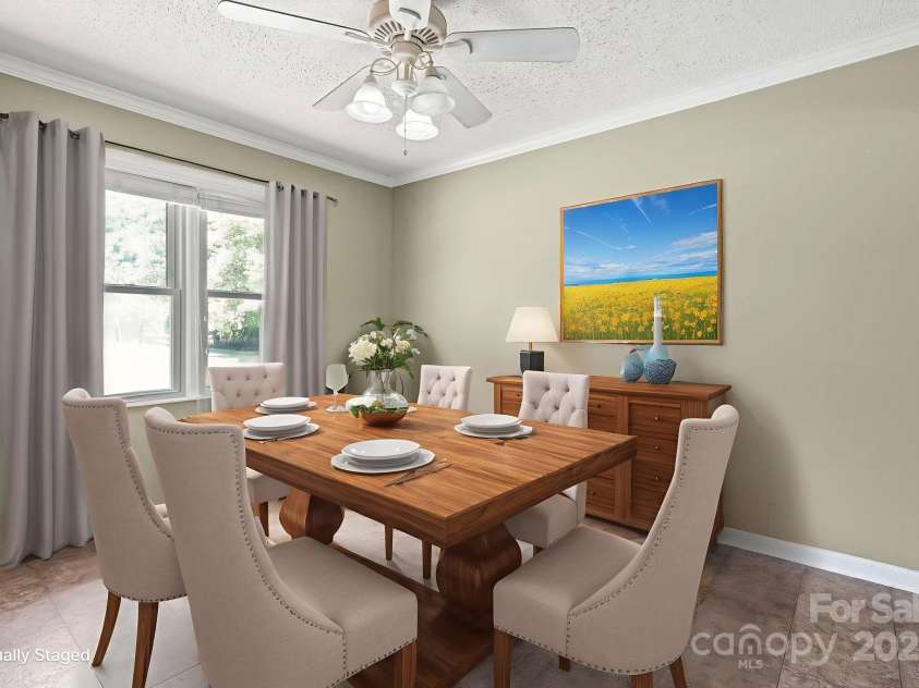 305 Ridge Drive, Mount Holly, NC 28120.  MLS# CAR4285366, YatesRealty ID 32572. 