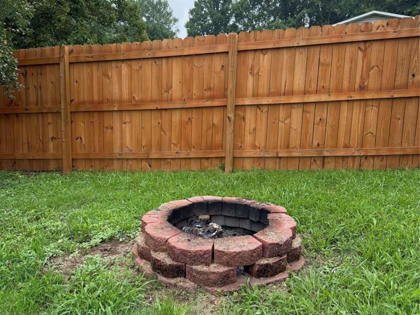 2122 Harper Avenue, Lenoir, NC 28645.  MLS# CAR4290351, YatesRealty ID 32573. 