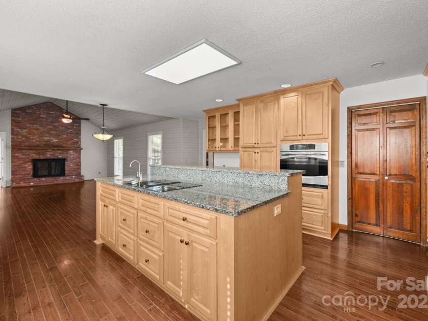 1202 Pineview Street, Albemarle, NC 28001.  MLS# CAR4284340, YatesRealty ID 32574. 