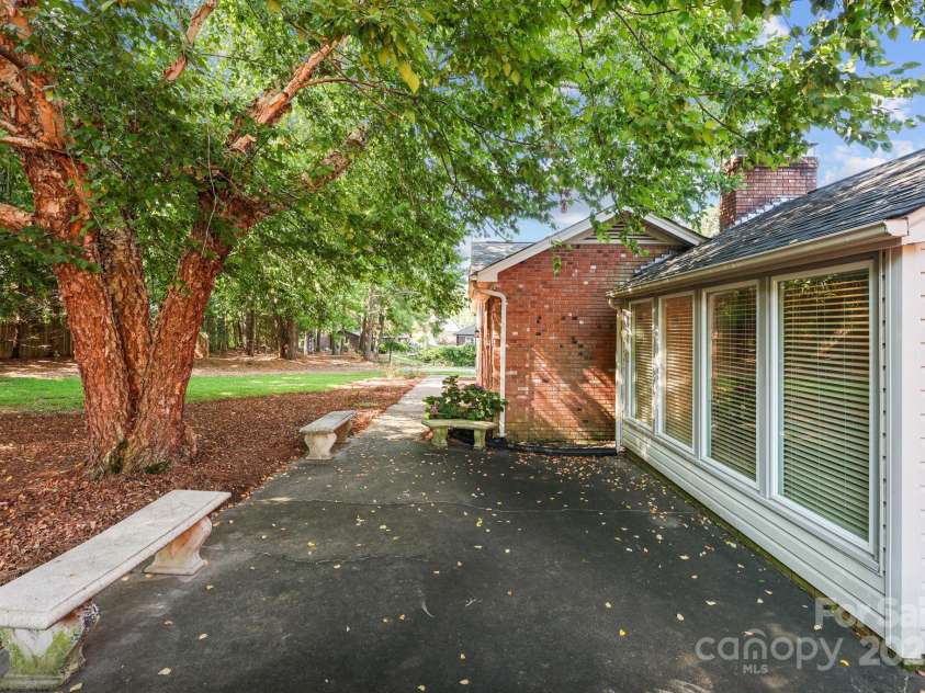 1202 Pineview Street, Albemarle, NC 28001.  MLS# CAR4284340, YatesRealty ID 32574. 