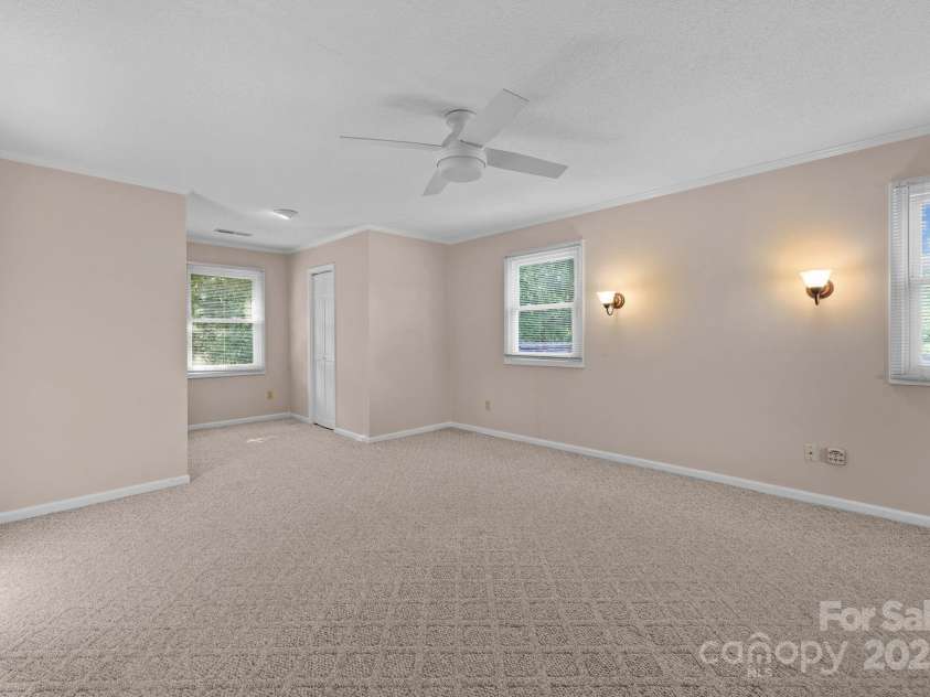 1202 Pineview Street, Albemarle, NC 28001.  MLS# CAR4284340, YatesRealty ID 32574. 