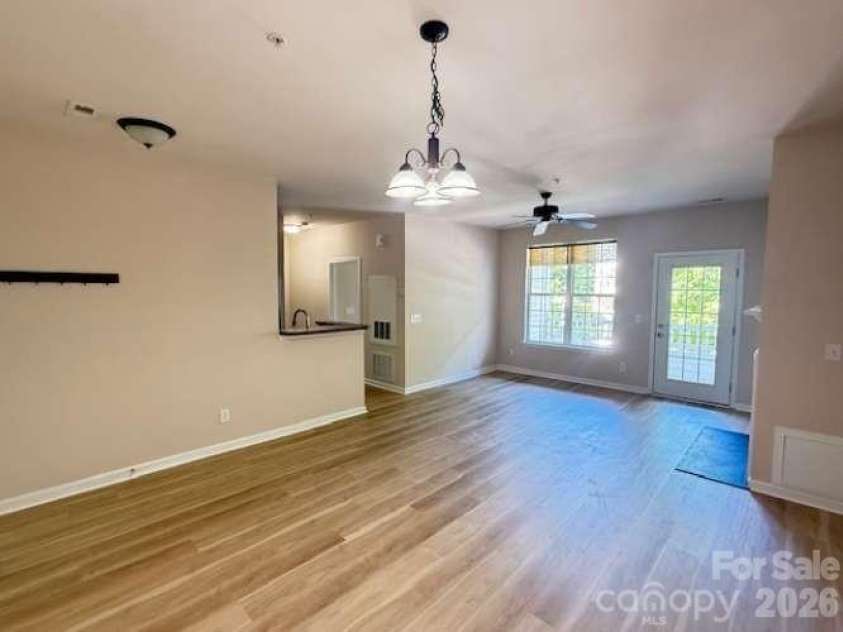 18001 Delmas Drive, Cornelius, NC 28031.  MLS# CAR4396845, YatesRealty ID 32575. 