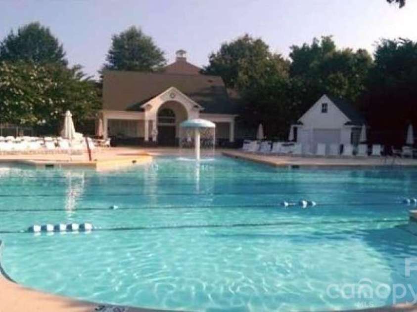 18001 Delmas Drive, Cornelius, NC 28031.  MLS# CAR4396845, YatesRealty ID 32575. 