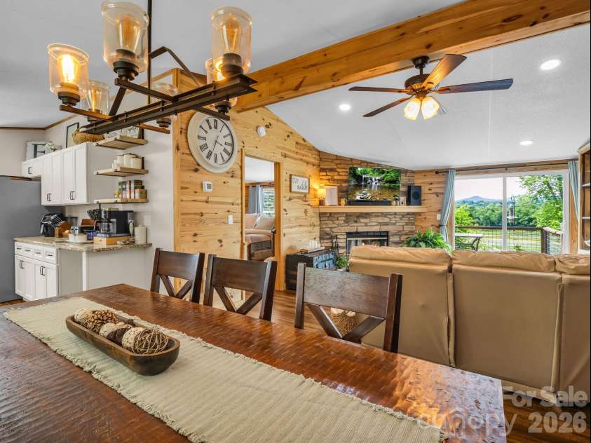 210 Banner Farm Road, Mills River, NC 28759.  MLS# CAR4396188, YatesRealty ID 32577. 