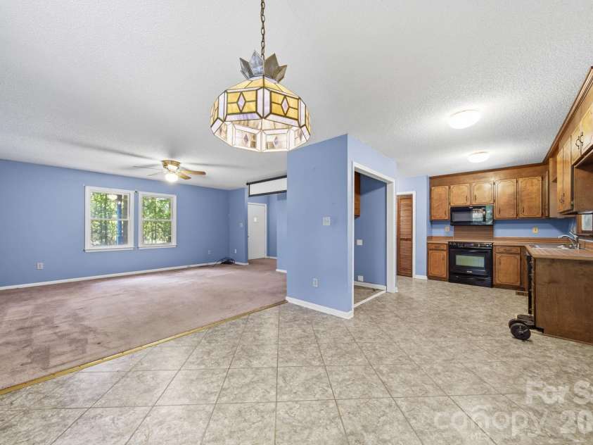 11488 Beagle Street, Midland, NC 28107.  MLS# CAR4397037, YatesRealty ID 32579. 