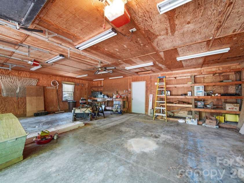 11488 Beagle Street, Midland, NC 28107.  MLS# CAR4397037, YatesRealty ID 32579. Garage.