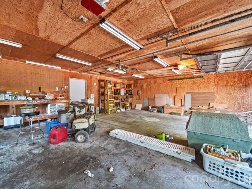 11488 Beagle Street, Midland, NC 28107.  MLS# CAR4397037, YatesRealty ID 32579. Garage.