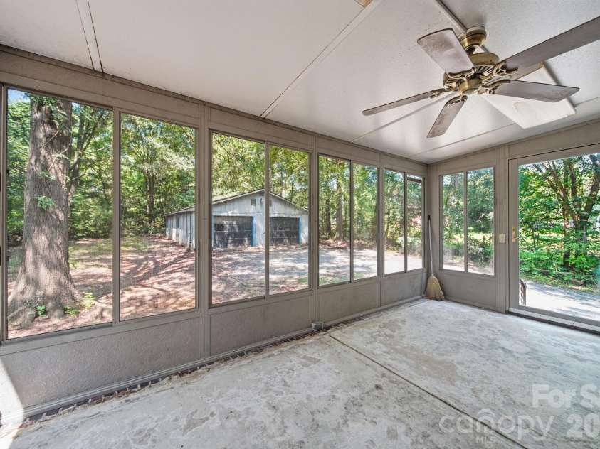 11488 Beagle Street, Midland, NC 28107.  MLS# CAR4397037, YatesRealty ID 32579. Sunroom.
