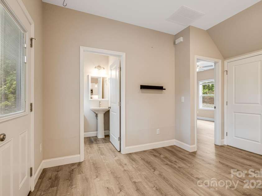 92 Moody Avenue, Candler, NC 28715.  MLS# CAR4291918, YatesRealty ID 32579. Dining Area