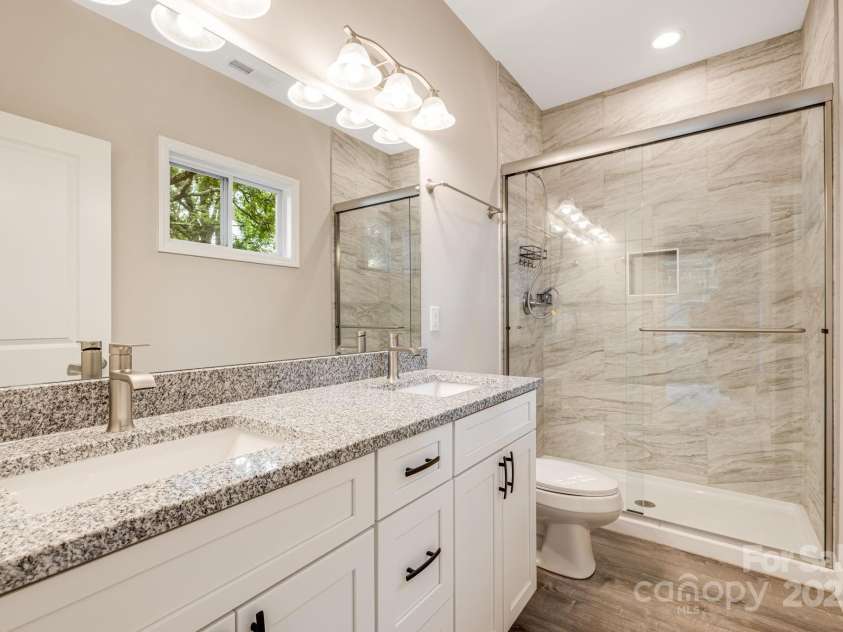 92 Moody Avenue, Candler, NC 28715.  MLS# CAR4291918, YatesRealty ID 32579. Primary Bath