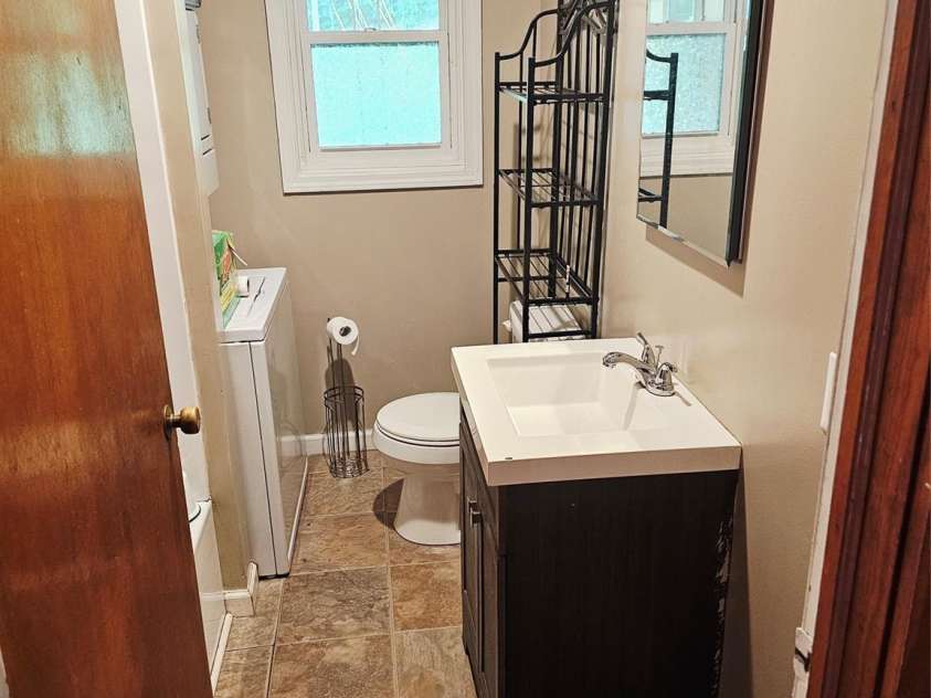 573 Uptons Landing Road, Marion, NC 28752.  MLS# CAR4278162, YatesRealty ID 3258. Bathroom