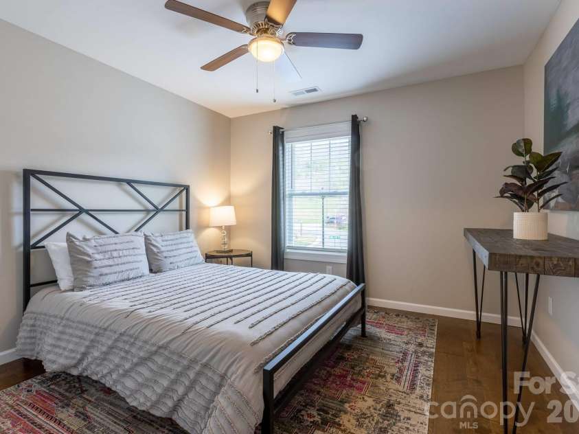 305 Jenna Clare Lane, Asheville, NC 28803.  MLS# CAR4396061, YatesRealty ID 32580. 