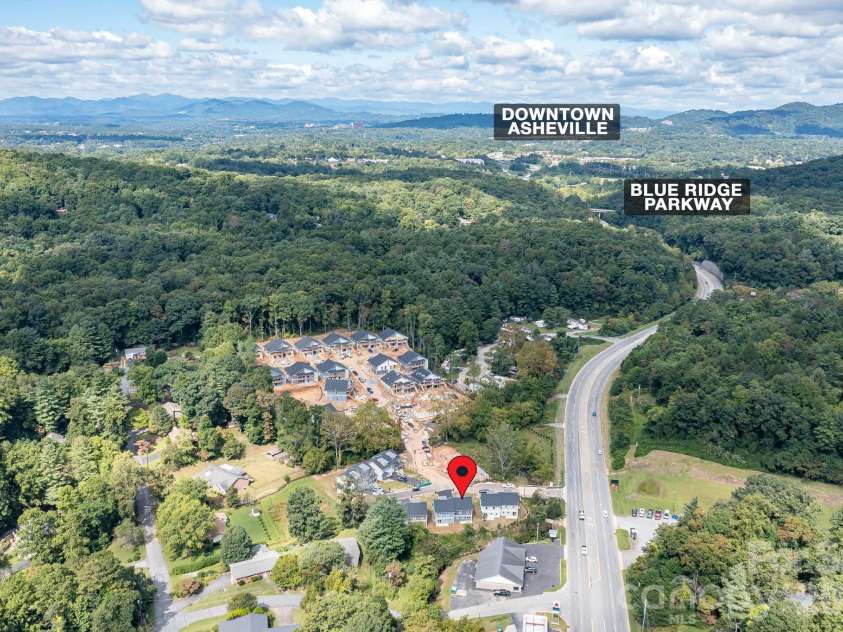 305 Jenna Clare Lane, Asheville, NC 28803.  MLS# CAR4396061, YatesRealty ID 32580. 