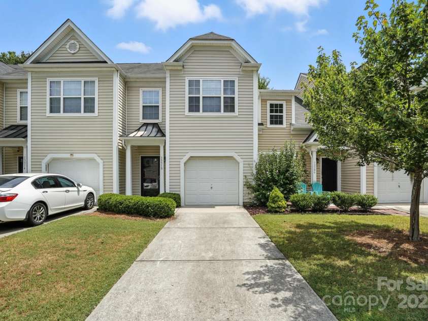 13310 Erwin Road, Charlotte, NC 28273.  MLS# CAR4287859, YatesRealty ID 32581. 