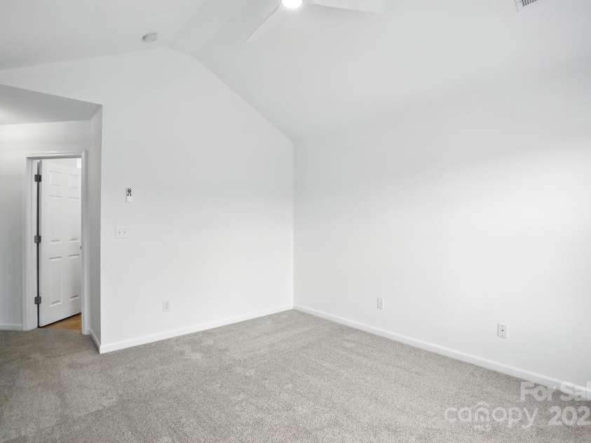 13310 Erwin Road, Charlotte, NC 28273.  MLS# CAR4287859, YatesRealty ID 32581. 