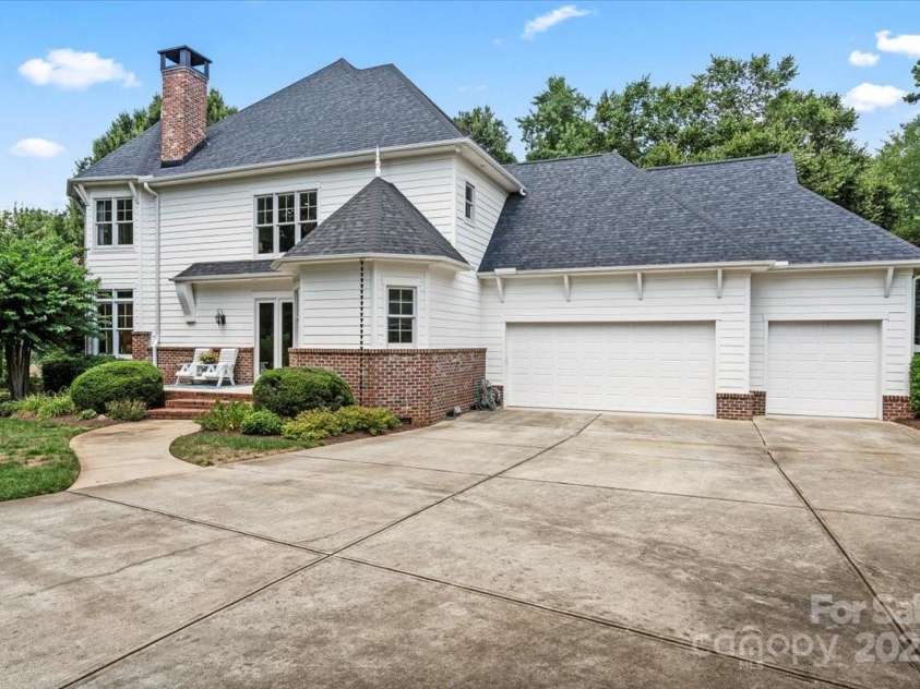 115 Union Chapel Drive, Mooresville, NC 28117.  MLS# CAR4289393, YatesRealty ID 32582. 