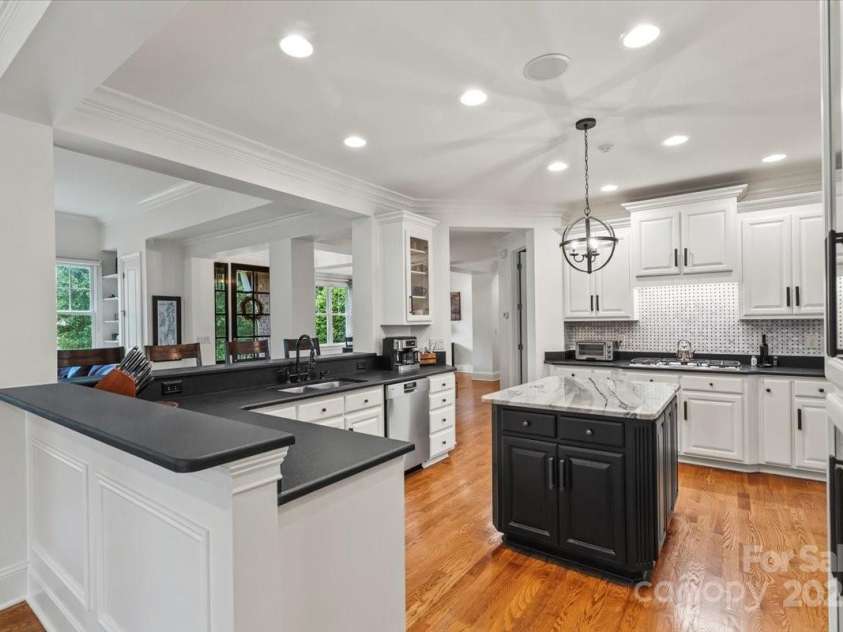 115 Union Chapel Drive, Mooresville, NC 28117.  MLS# CAR4314900, YatesRealty ID 32582. 