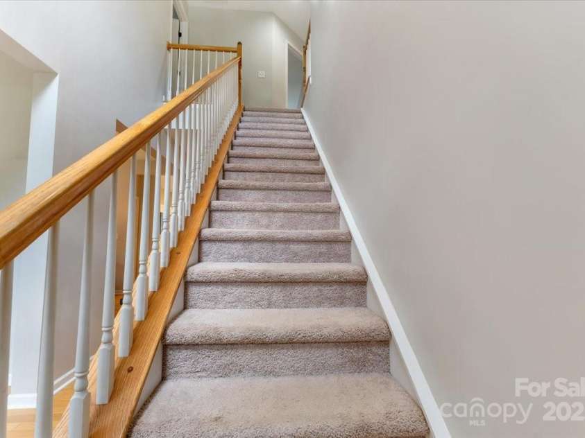4000 Garfield Court, Waxhaw, NC 28173.  MLS# CAR4278993, YatesRealty ID 32583. 
