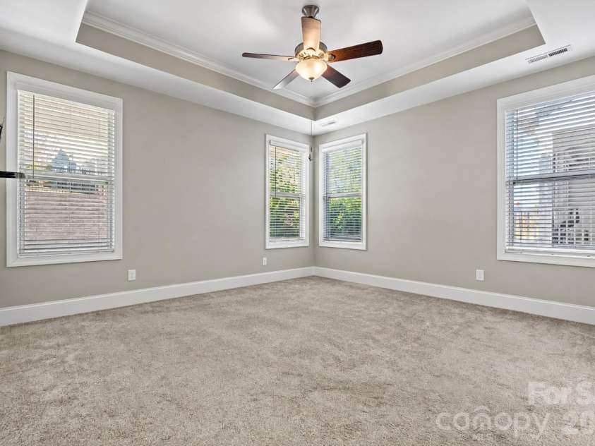 7362 Overjoyed Crossing, Charlotte, NC 28215.  MLS# CAR4395734, YatesRealty ID 32583. 
