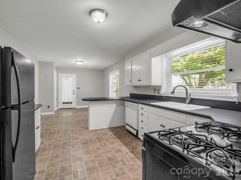 255 Smith Grove Road, Forest City, NC 28043.  MLS# CAR4397247, YatesRealty ID 32587. 
