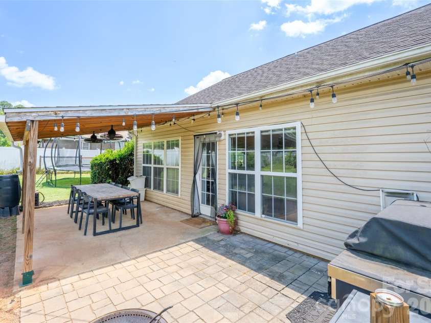 311 Winthrow Creek Road, Mooresville, NC 28115.  MLS# CAR4395620, YatesRealty ID 32588. 