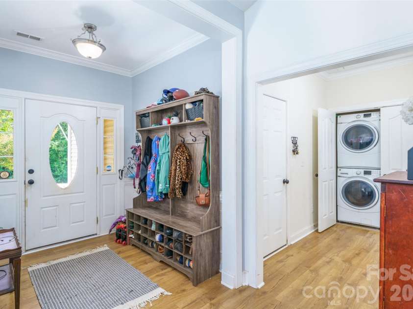 311 Winthrow Creek Road, Mooresville, NC 28115.  MLS# CAR4395620, YatesRealty ID 32588. 