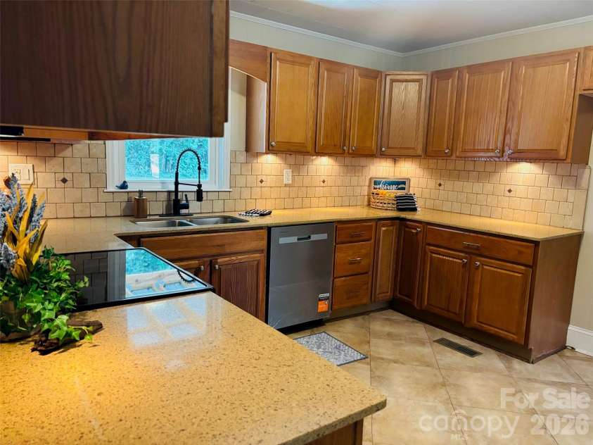 168 Collins Avenue, Forest City, NC 28043.  MLS# CAR4397154, YatesRealty ID 32589. 