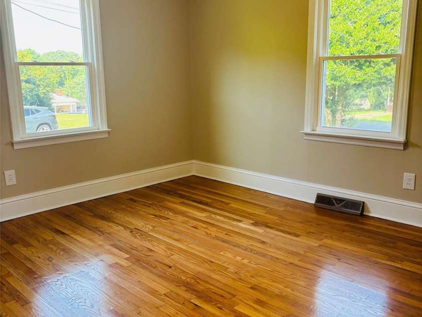 168 Collins Avenue, Forest City, NC 28043.  MLS# CAR4397154, YatesRealty ID 32589. 