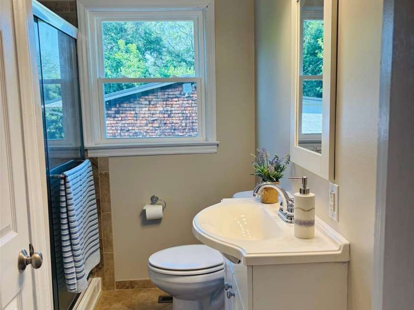 168 Collins Avenue, Forest City, NC 28043.  MLS# CAR4397154, YatesRealty ID 32589. 