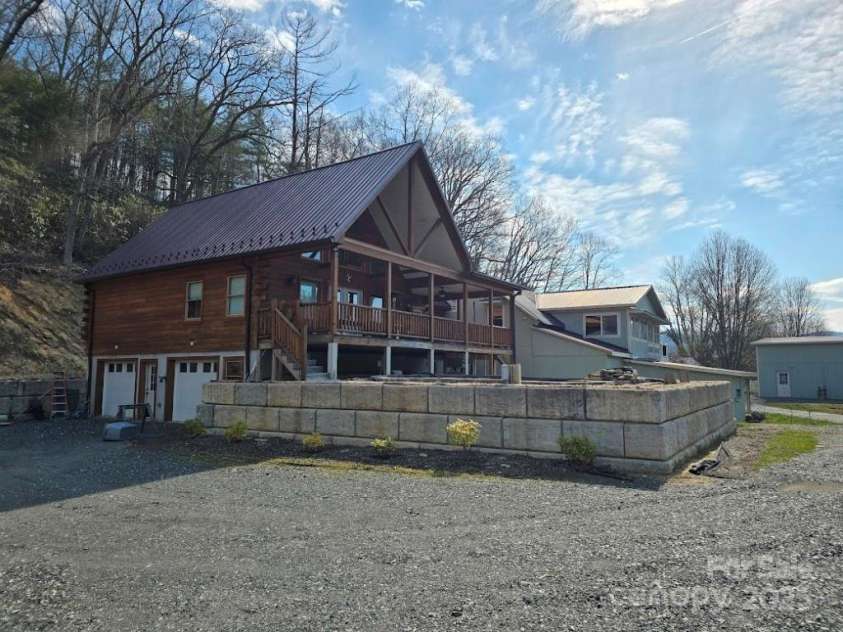 262 Lemly Road, Fleetwood, NC 28626.  MLS# CAR4292278, YatesRealty ID 32589. 