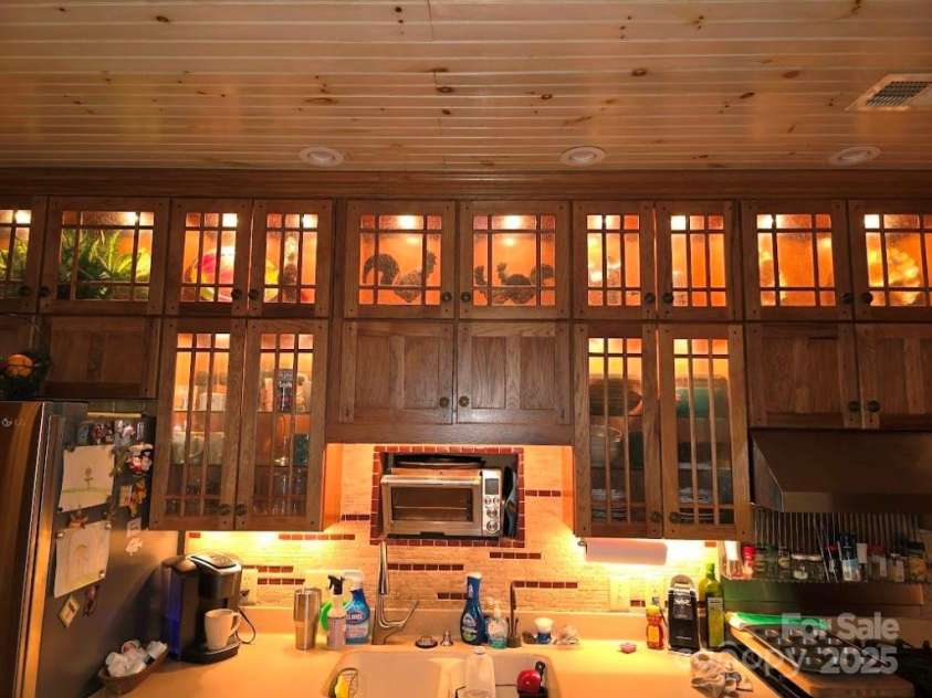 262 Lemly Road, Fleetwood, NC 28626.  MLS# CAR4292278, YatesRealty ID 32589. 