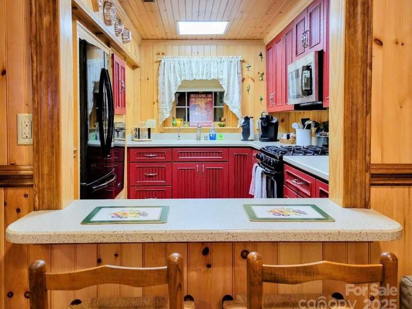 262 Lemly Road, Fleetwood, NC 28626.  MLS# CAR4292278, YatesRealty ID 32589. 